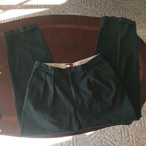 Tommy Hilfiger green khaki pants